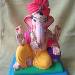 Ganpati Idol with Pheta