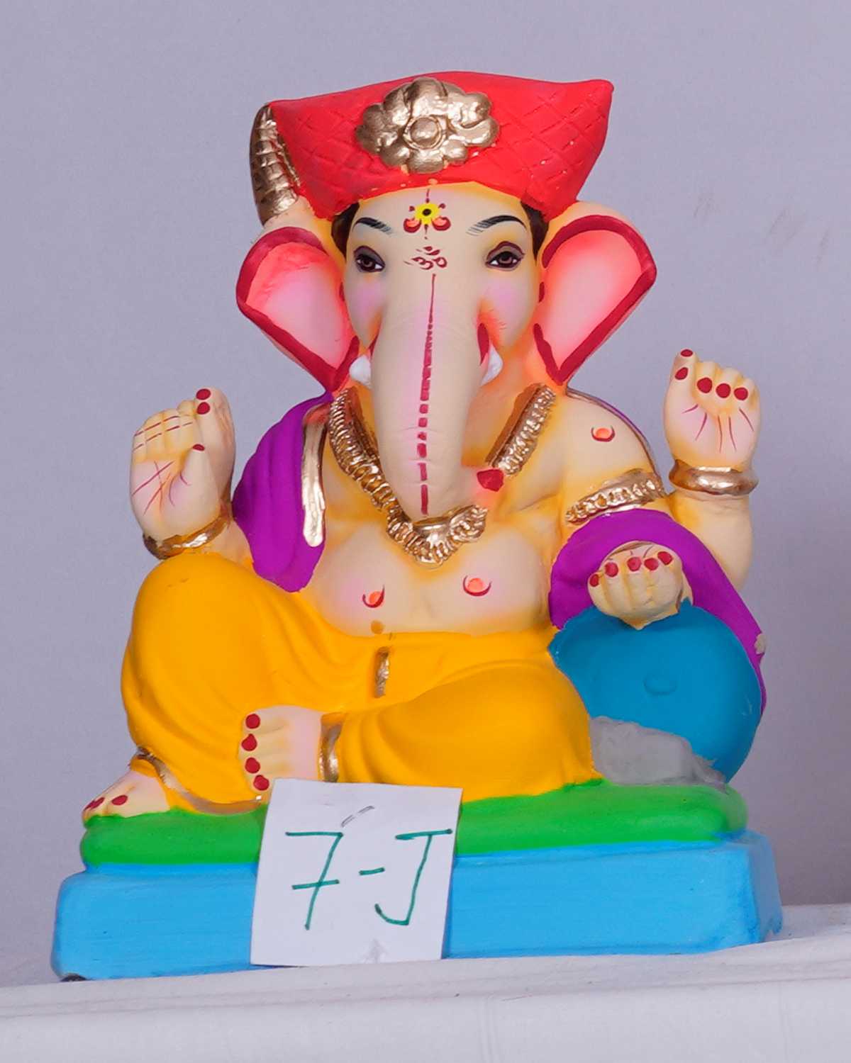 Ganpati Idol with Malhari Paghadi