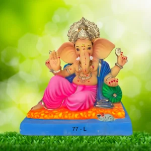 Ganpati idol in Peshwai Baithak